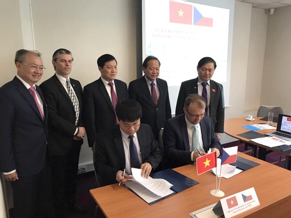 Novicom podepsal dohodu o spolupráci v oblasti kybernetické bezpečnosti s vietnamskou společností VNPT
